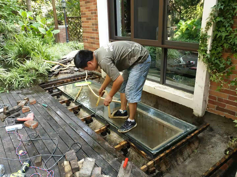 上海房屋漏水維修-上海屋面防水補(bǔ)漏-上海屋頂漏雨處理